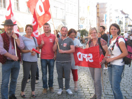 Der Vorstand der SPD Rosenheim bei der Kundgebung des Bündis Rosenheim Nazifrei