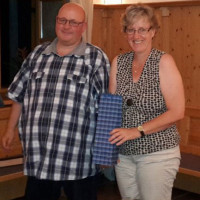 Foto von li: Thomas Bode Vorsitzender des Ortsvereins und Organisator der Lesereihe und Elisabeth Jordan.